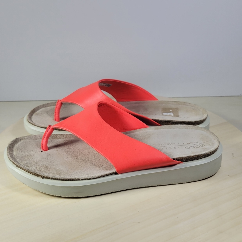 Ecco Corksphere Coral Thong Sandal Womens Size 9 - Picture 3 of 11